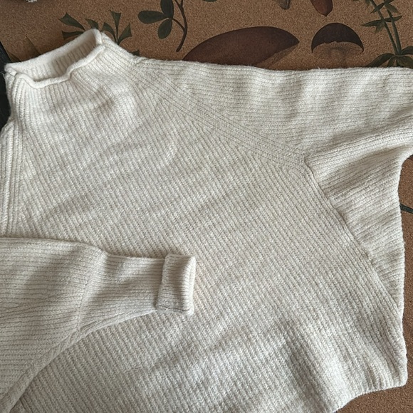 Chunky batwing sweater - Picture 2 of 5